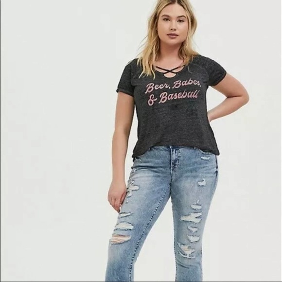 Torrid women's BEER BABES & BASEBALL GRAY BURNOUT TEE size 6x NWT - Picture 2 of 4